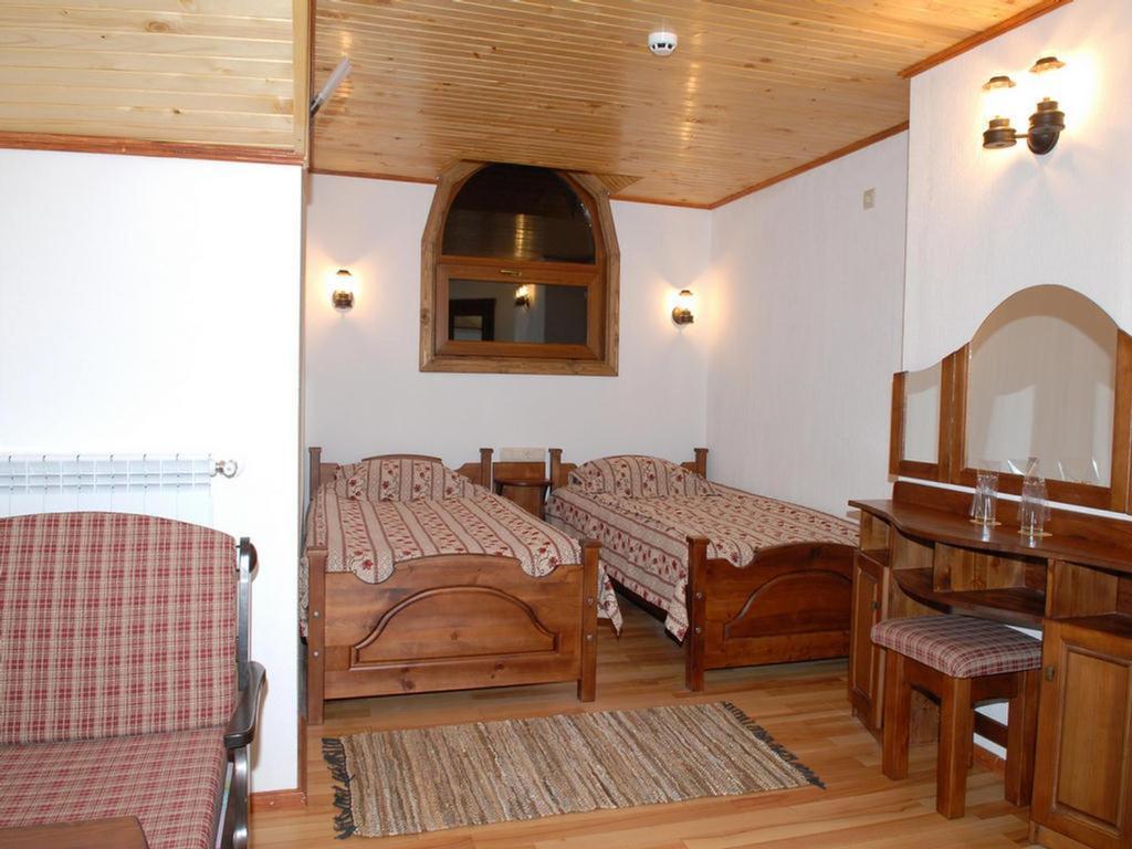 Hotel Pirinski Han - Old Adjev Han Sandanski Camera foto