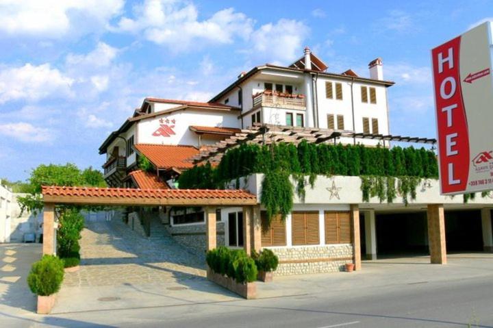 Hotel Pirinski Han - Old Adjev Han Sandanski Esterno foto